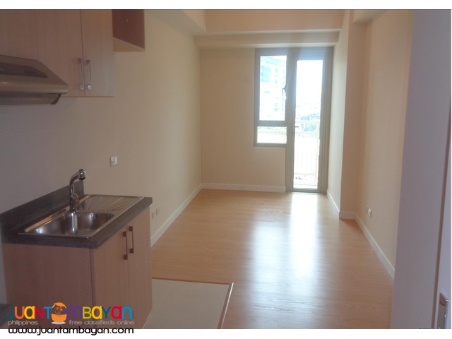 FOR SALE!!!1 BR Condo Unit in The Grove by Rockwell C5,Pasig City