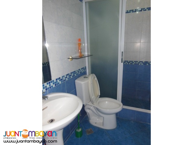 Furnished 3 bedrooms townhouse 