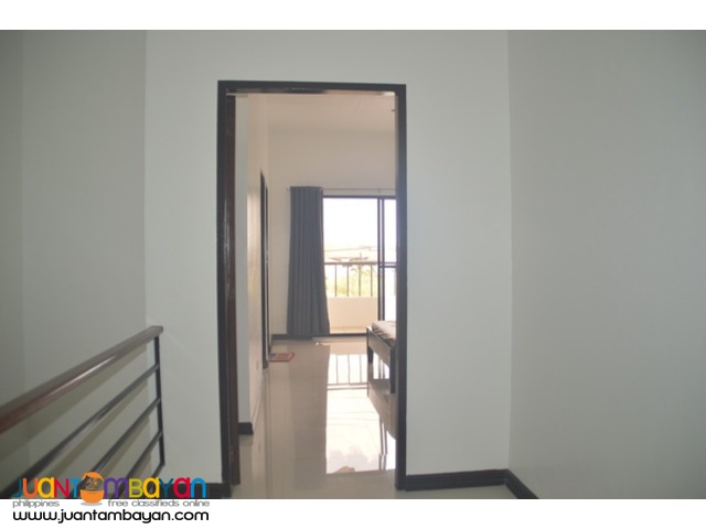 6 Unit Town House for Sale at Angeles City
