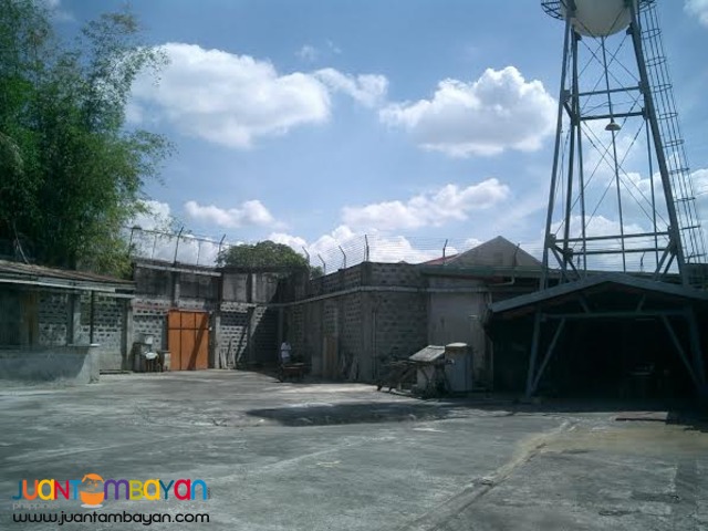 FOR SALE: Warehouse in Tandang Sora,