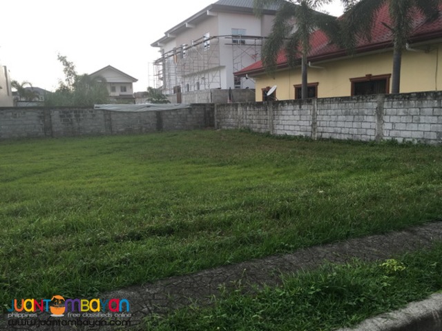 Lot For Sale located in Exclusive Subdivision 