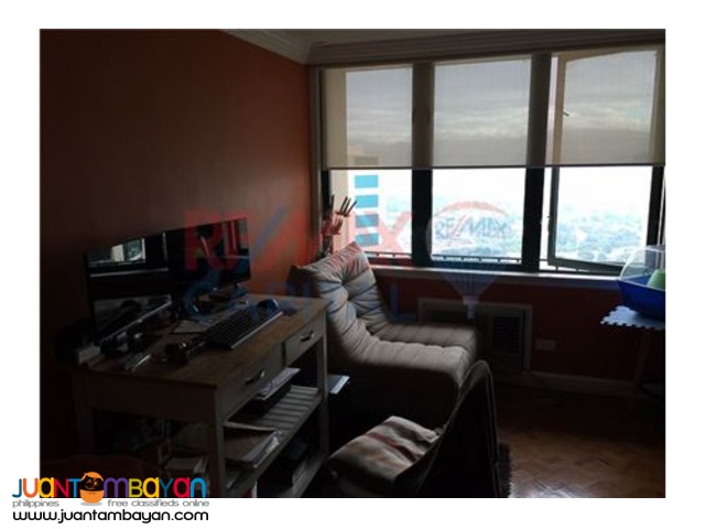 FOR SALE: 2 Bedroom in Renaissance Tower 2000 , Pasig City