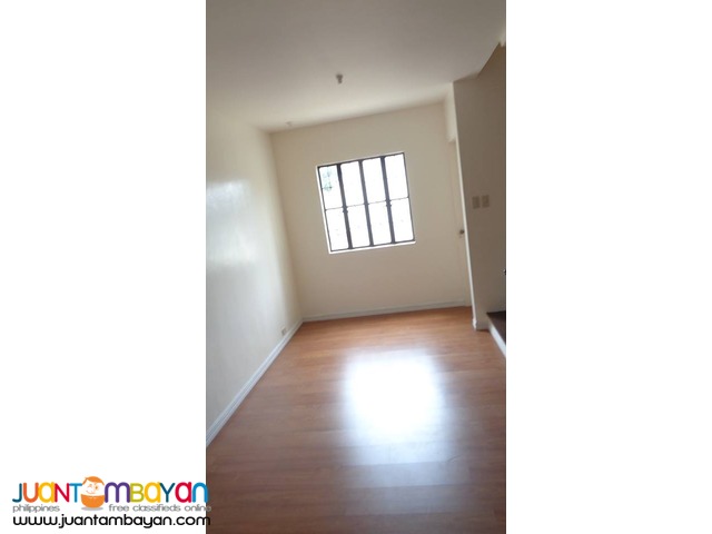 RFO Townhouse on RUSH SALE in Tandang Sora, Quezon City