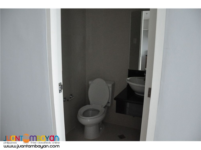 1 BR Loft Type For Sale in Le Grand Tower 2, Eastwood, Quezon City