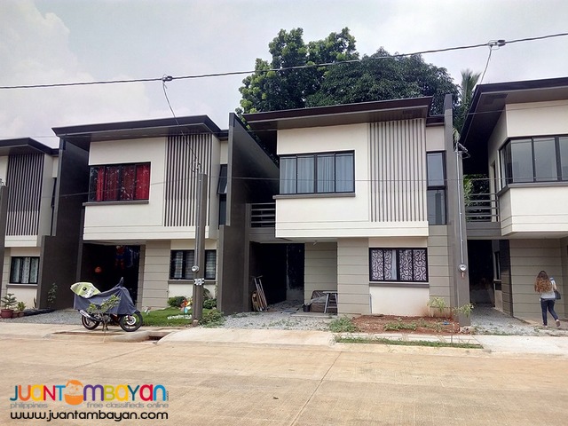 Single attached Townhouse 2br 2t&b w/ carport at Eastview ntipolo