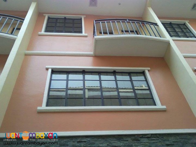 2BR 3Storey Townhouse For Rent in Talamban Cebu City