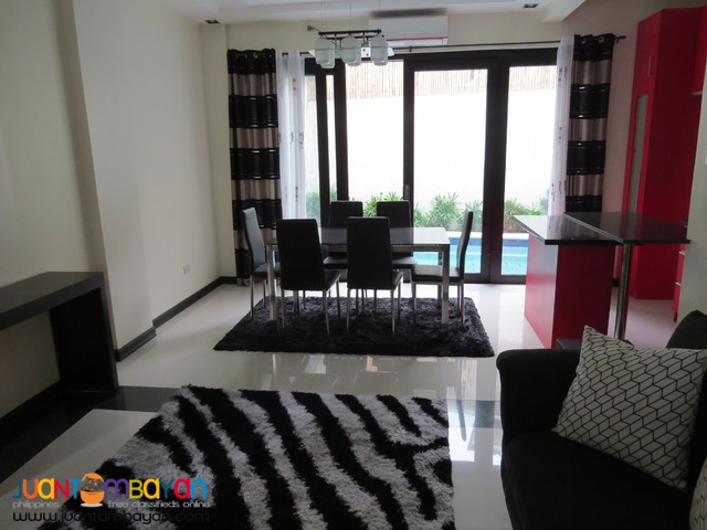 Greenwoods Pasig house with swimming pool 10M