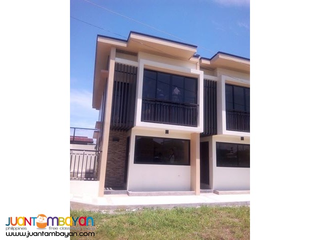 Very Affordable House & Lot for Sale front of Sm Southmall