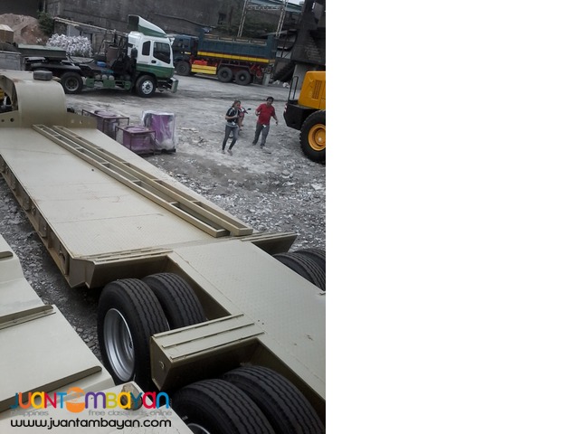 Two-Axle Lowbed Trailer (45Tons) Two-Axle Lowbed Trailer (45Tons)