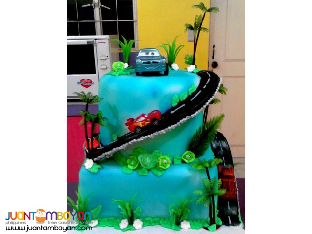Affordable Customized Birthday Cake