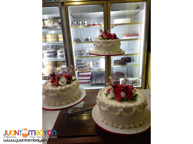 Affordable Customized Wedding Cakes