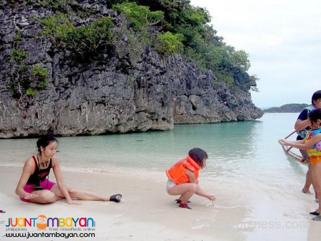 Caramoan tour package, beaches and rock formation Caramoan tour package, beaches and rock formation