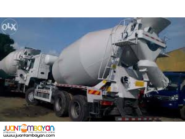 Sinotruk 10 Wheeler HOWO-A7 Mixer Truck Brand New Unit