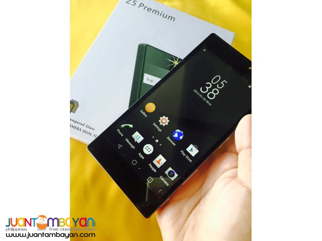 SONY XPERIA Z5 PREMIUM CELLPHONE / MOBILE PHONE - LOT OF FREEBIES
