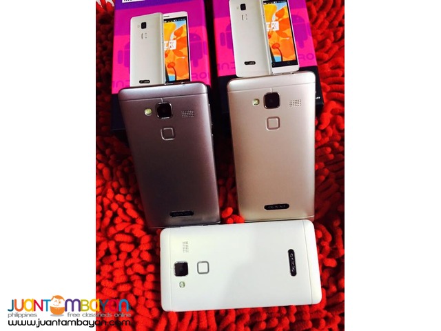 OPPO M7 DUALCORE 3G CELLPHONE / MOBILE PHONE - LOT OF FREEBIES