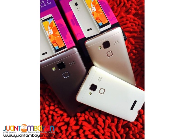 OPPO M7 DUALCORE 3G CELLPHONE / MOBILE PHONE - LOT OF FREEBIES
