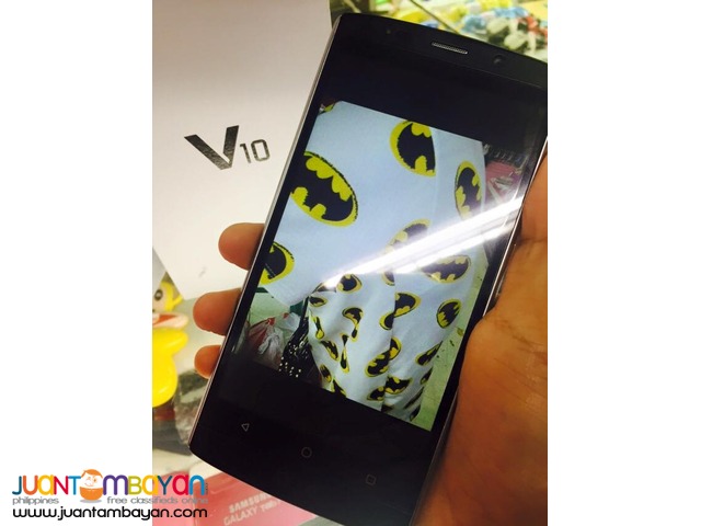 LG V10 SUPERKING QUADCORE CELLPHONE / MOBILE PHONE - LOT OF FREEBIES