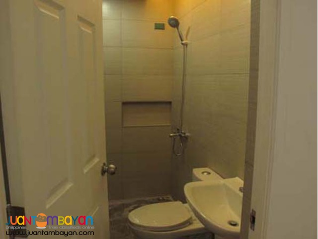 Townhouse for Sale in Tomas Morato 10.2M