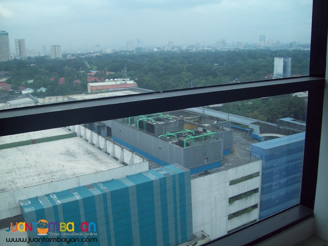  1 Bedroom with Parking For Sale at BSA TWIN TOWER SM MEGAMALL