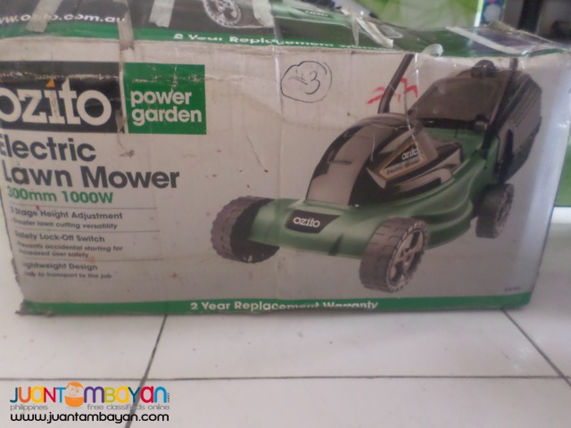 lawnmower ozito 220v 1000wats brandnew