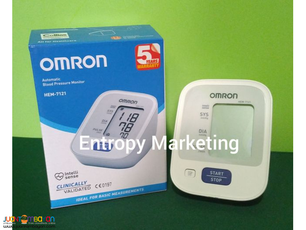 Digital BP Blood Pressure monitor Omron HEM 7121 with batteries