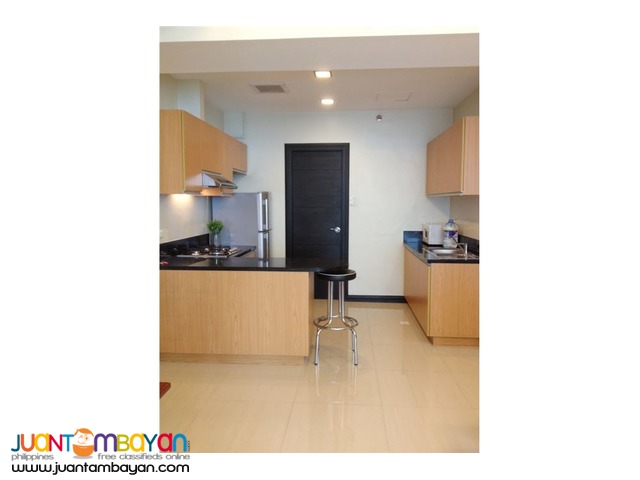 For rent!!! 2 Bedrooms Condo in The Blue Sapphire Residences , BGC