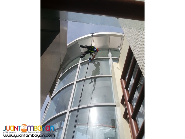 Professional Window Cleaning Services Professional Window Cleaning Services