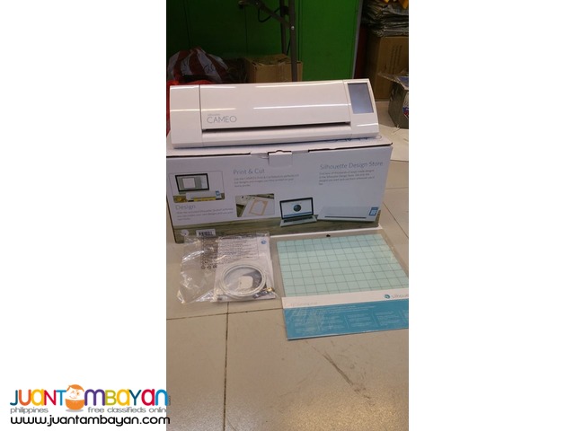 Silhouette CAMEO 3 Cutter Plotter