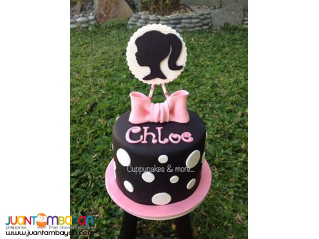 Custom Cakes and Cupcakes