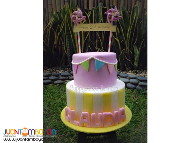 Custom Cakes and Cupcakes