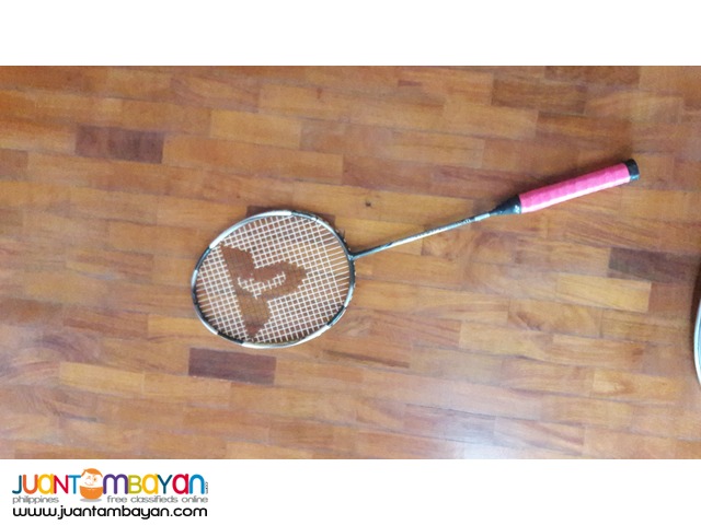 Titanium badminton racket