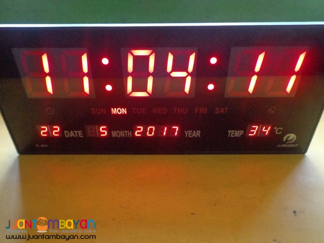 digital led wall clock display