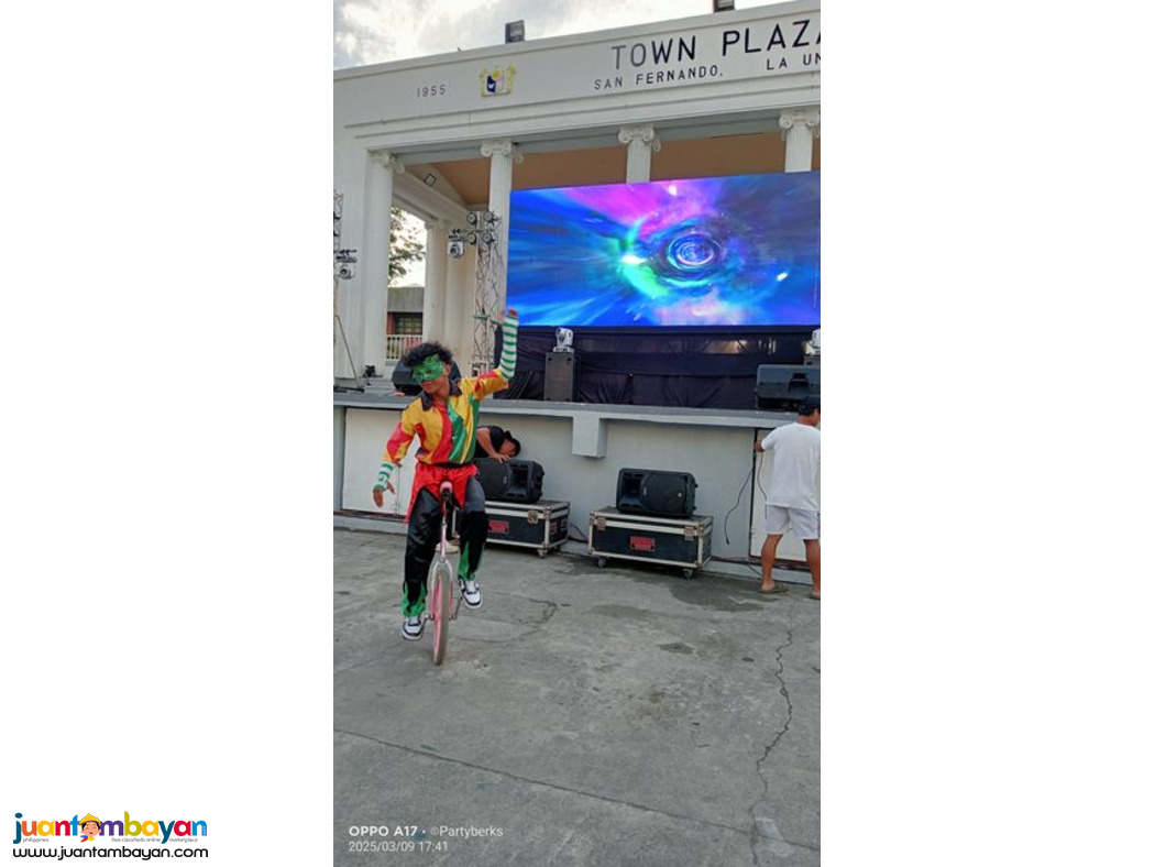 Unicyclist, roaming performers, Family day, School event, mall show