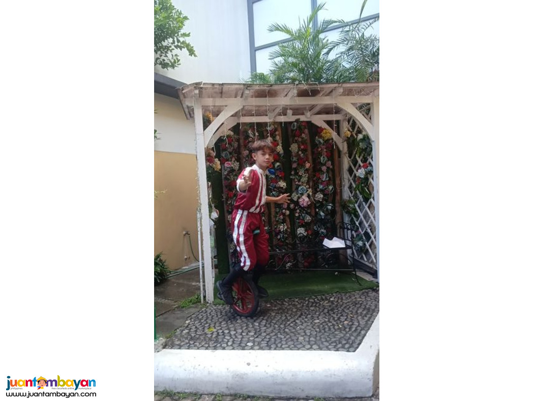 Unicyclist, roaming performers, Family day, School event, mall show