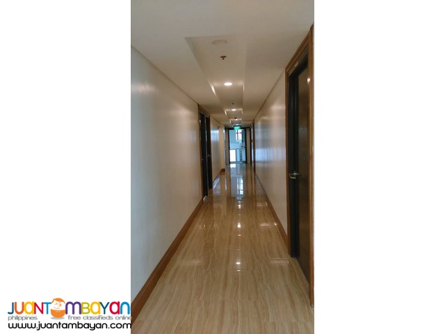THE CAMIA BUILDING AT LAROSSA IN CAPITOL HILLS DRIVE QUEZON CITY