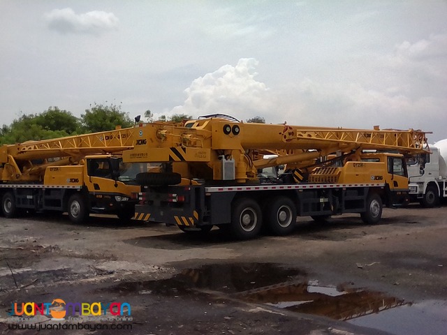 QY25K-II TOWER CRANE XCMG (OPERATING WEIGHT 25TONS)