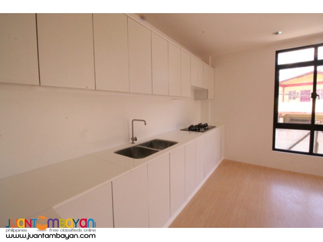 PH435 Townhouse in Project 6 Quezon City for Sale at 8.5M