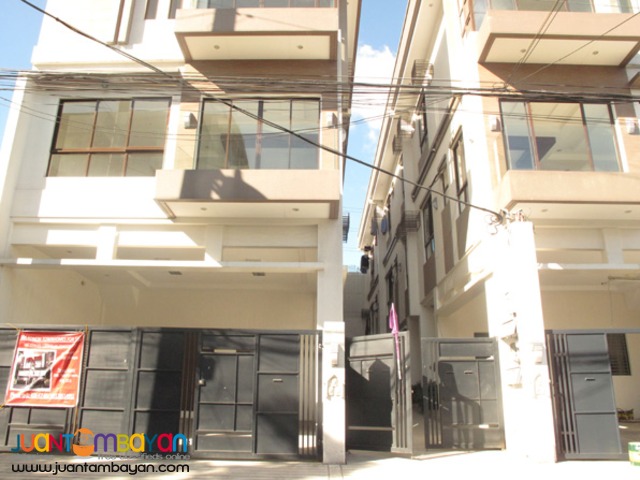 PH543 Townhouse for sale in Tandang Sora QC at 6.9M