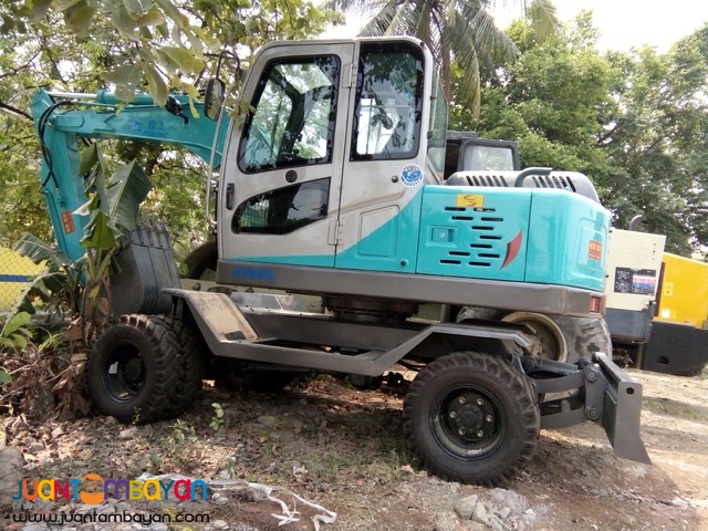 BACKHOE EXCAVATOR LOADER (wheel/chain type)
