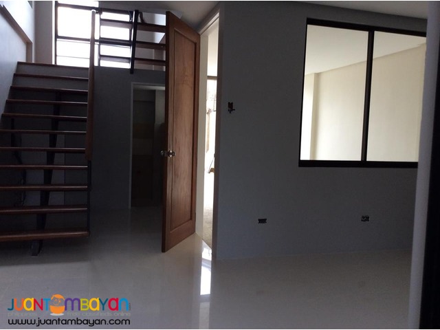 ready for occupancy spacious townhouse nearSM Seaside talisay