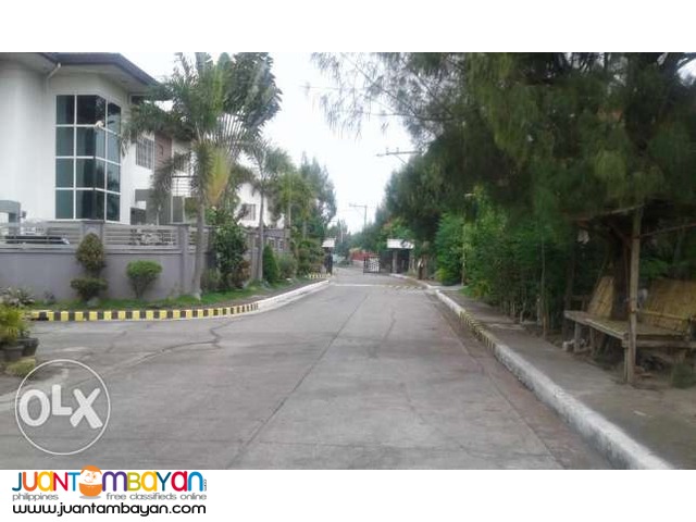 METROPOLIS EAST LOT FOR SALE WITH CLUBHOUSE & SWIMMING POOL