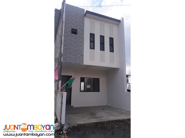 Marquina Tuscany House for Sale near MRT Station 10%DP only
