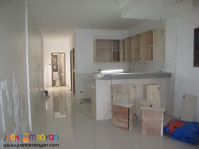 PH573 Townhouse for Sale in Fairview at 8M