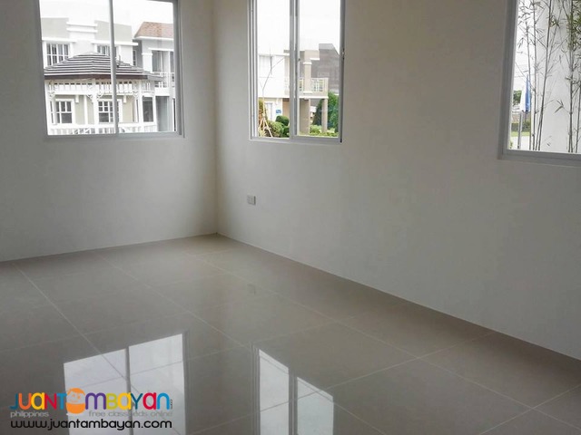 Chessa: 3 Bedrooms, 3 Toilet and Bath, TILED FLOORING!