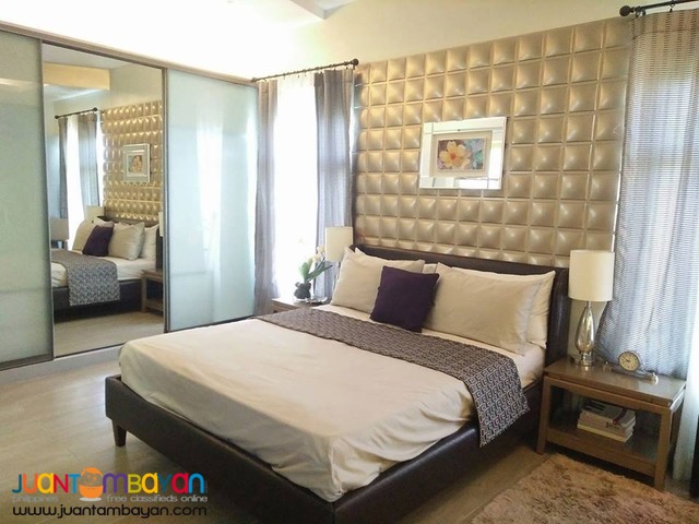  4 Bedroom Single Attached House with 1 family room