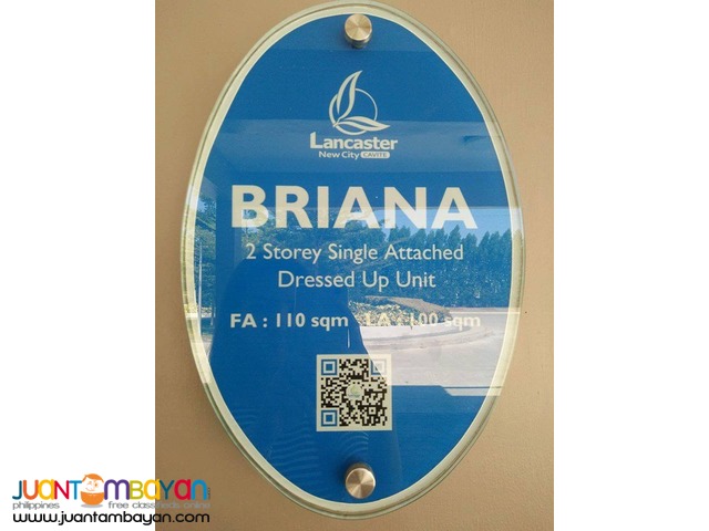  4 Bedroom Single Attached House with 1 family room