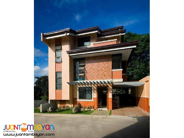 ELEGANT HOUSE W/ ATTIC AT ST. IGNATIUS HOMES, TALISAY CITY, CEBU