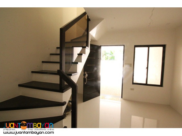 PH583 Townhouse For Sale In Project 6 at 5.5M