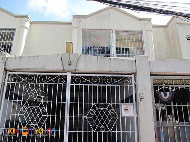 PH842 Townhouse in Tandang Sora at 5M