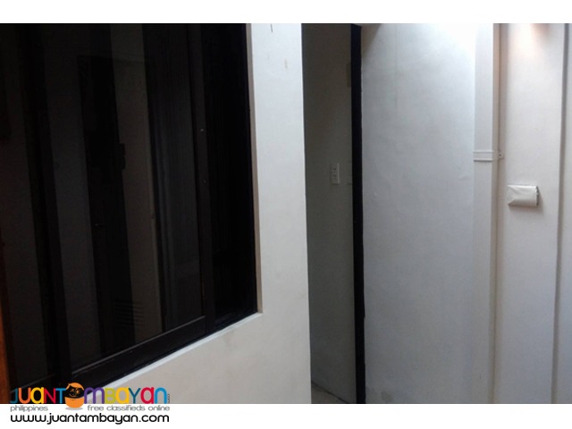 PH743 Townhouse For Sale In Tandang Sora at 6.5M